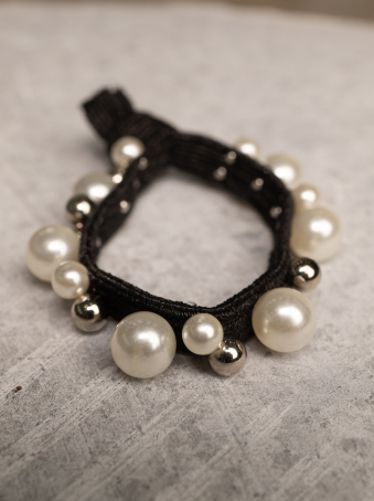 Pulsera elástica con perlas y cuentas metálicas-Uso doble