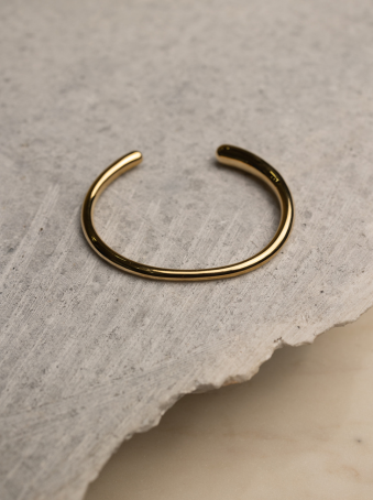 Brazalete abierto en acero inoxidable 316L dorado